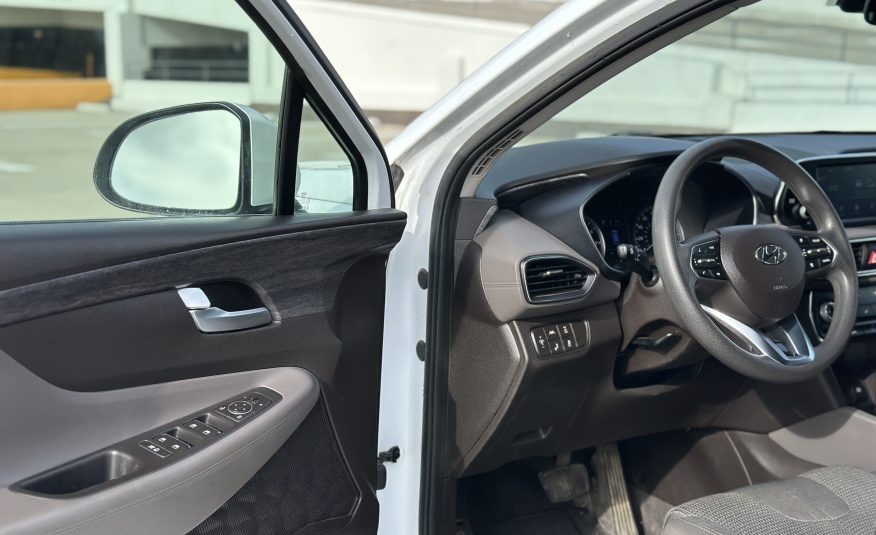 2019 Hyundai Santa Fe SE