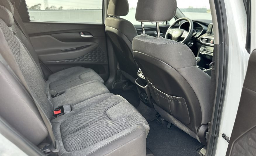 2019 Hyundai Santa Fe SE