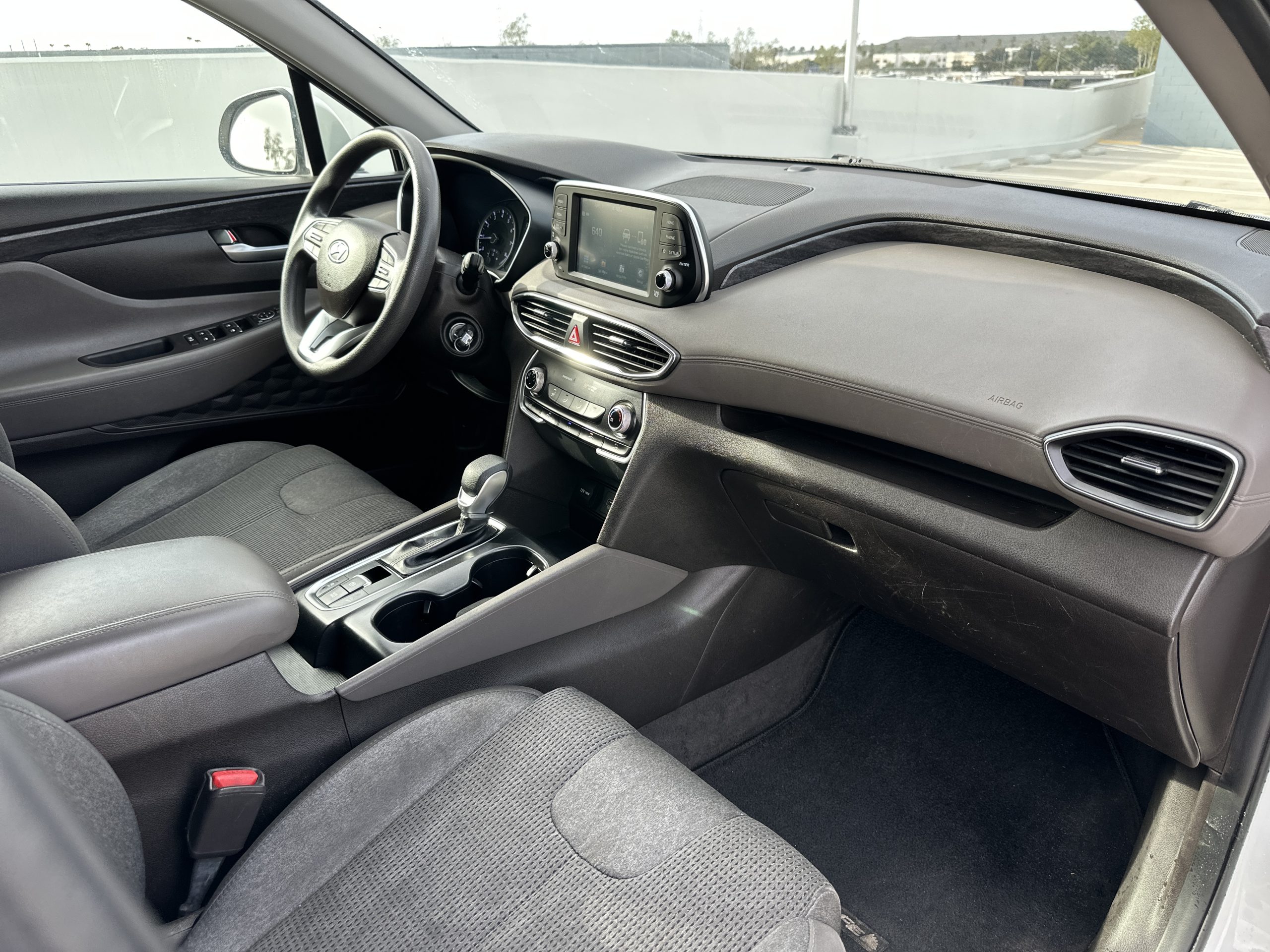 2019 Hyundai Santa Fe SE