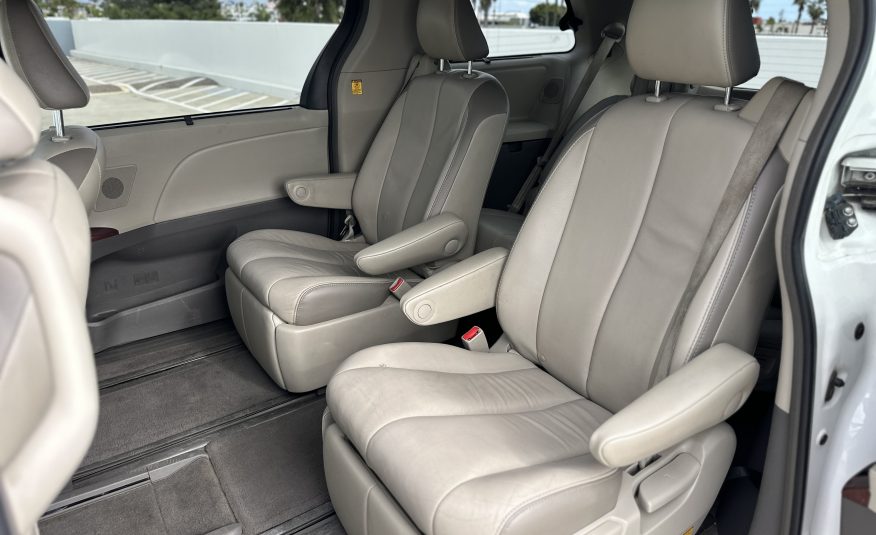 2013 Toyota Sienna Limited