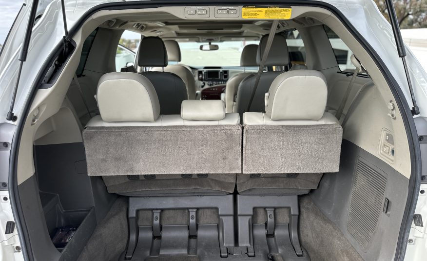 2013 Toyota Sienna Limited