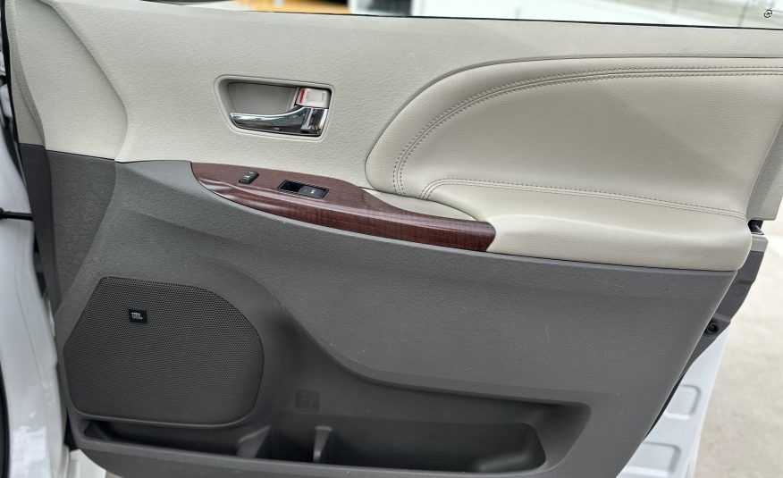 2013 Toyota Sienna Limited