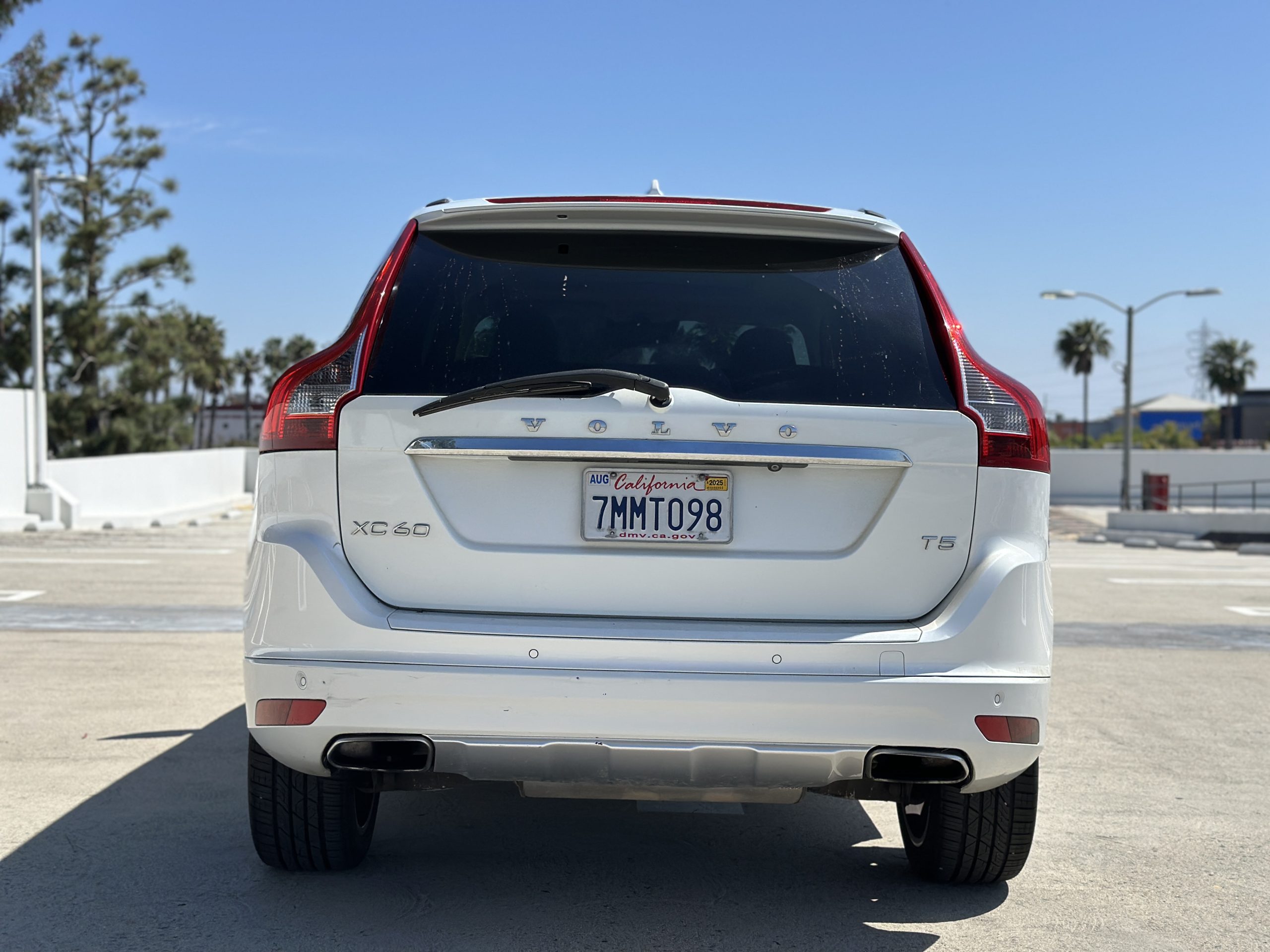 2015 Volvo XC60 T5 Platinum