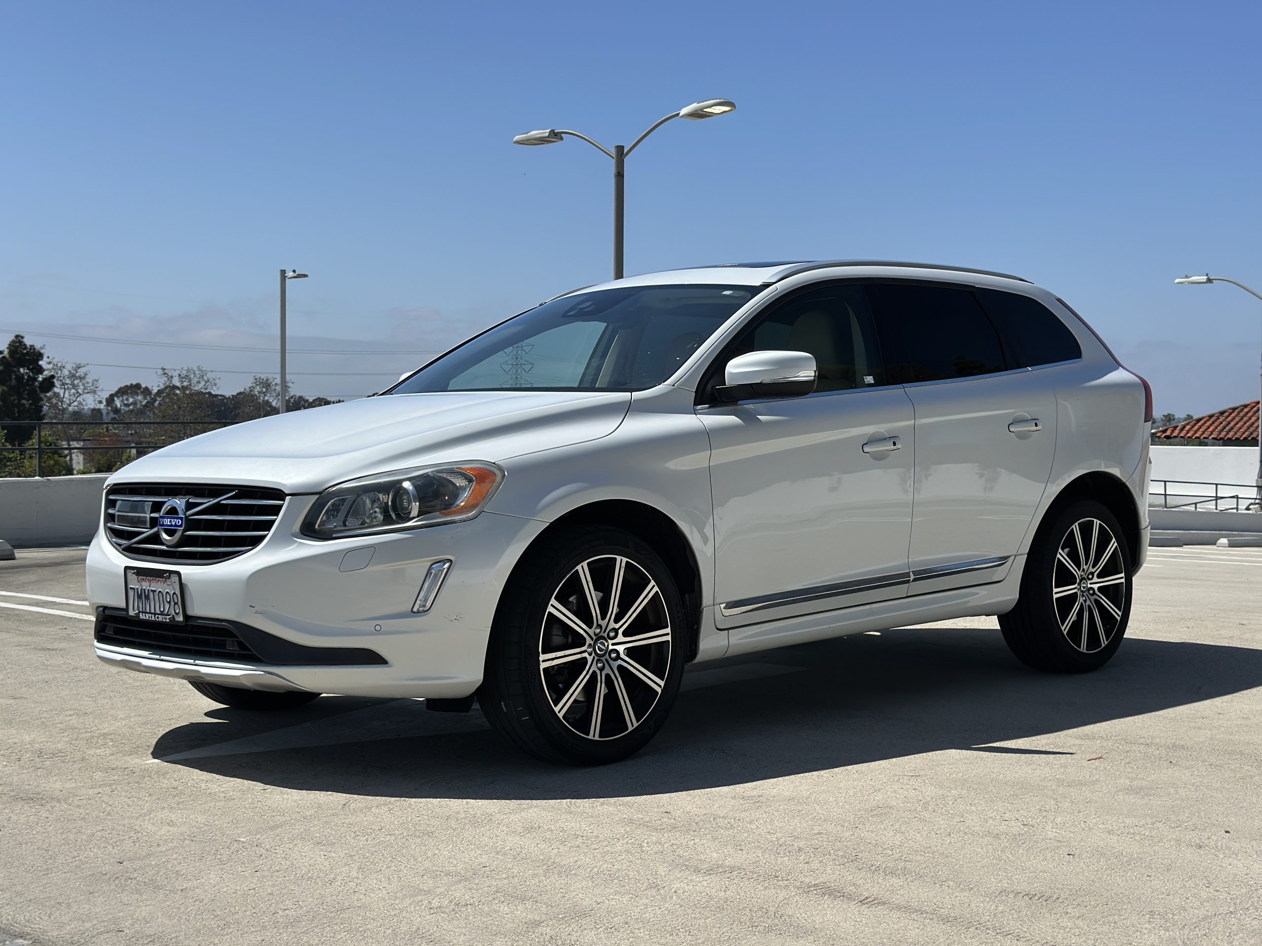 2015 Volvo XC60 T5 Platinum