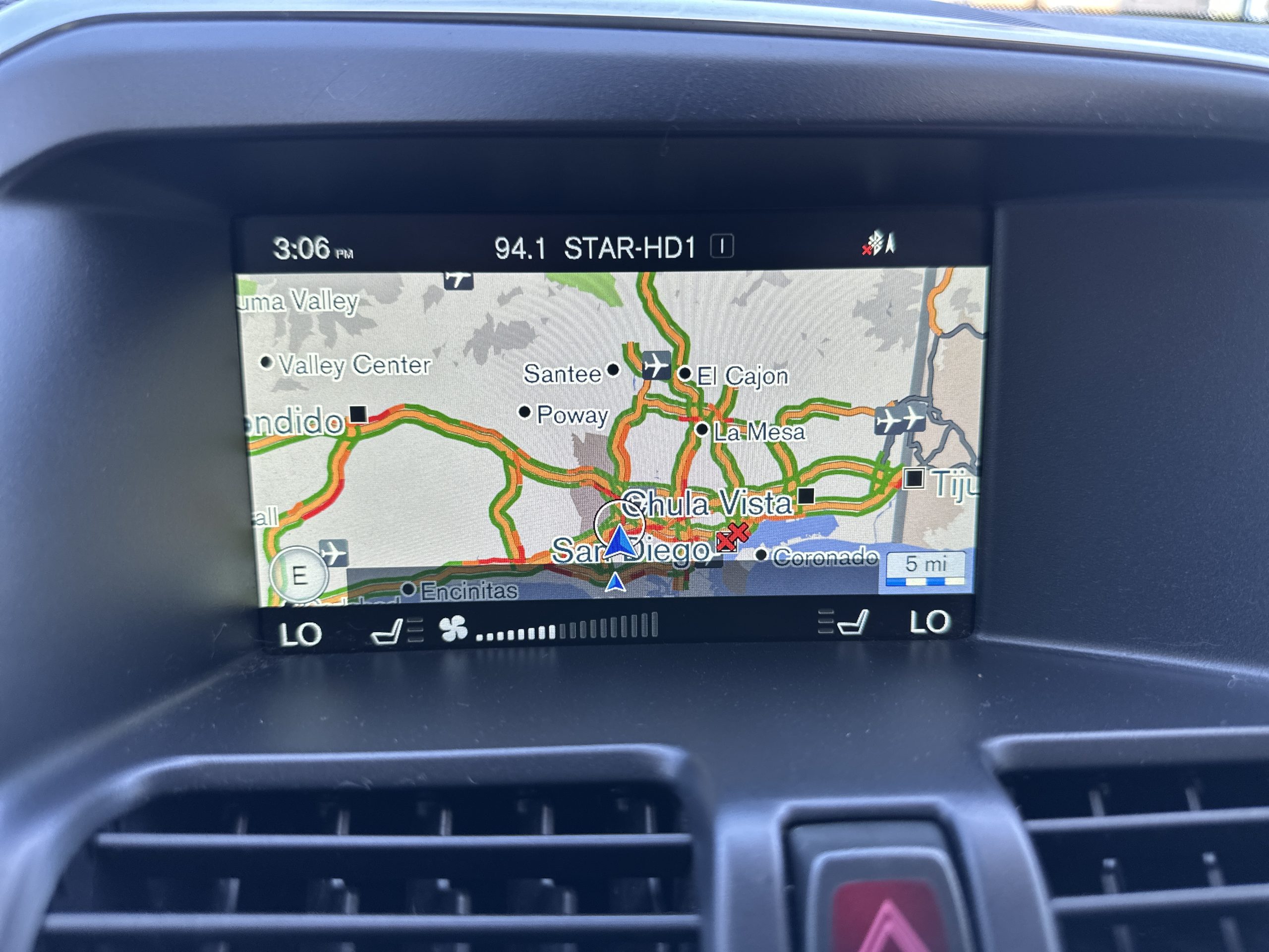 2015 Volvo XC60 T5 Platinum