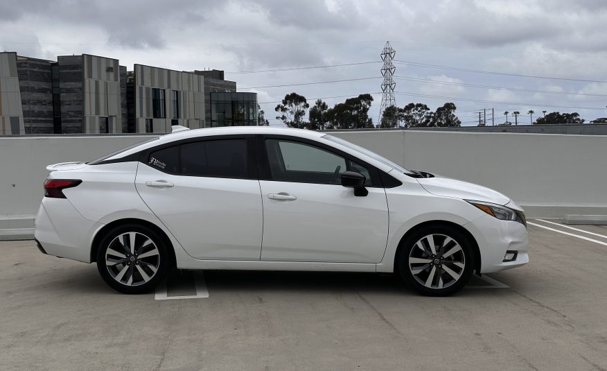 2020 Nissan Versa SR