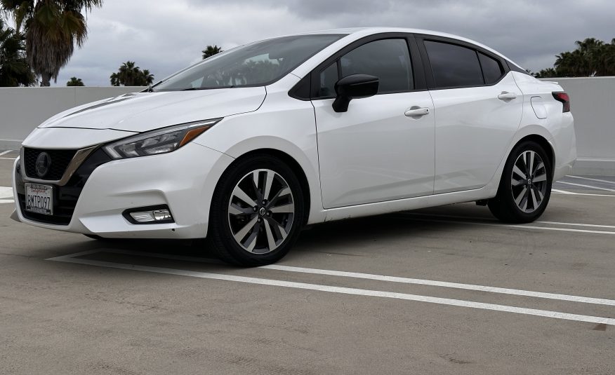 2020 Nissan Versa SR