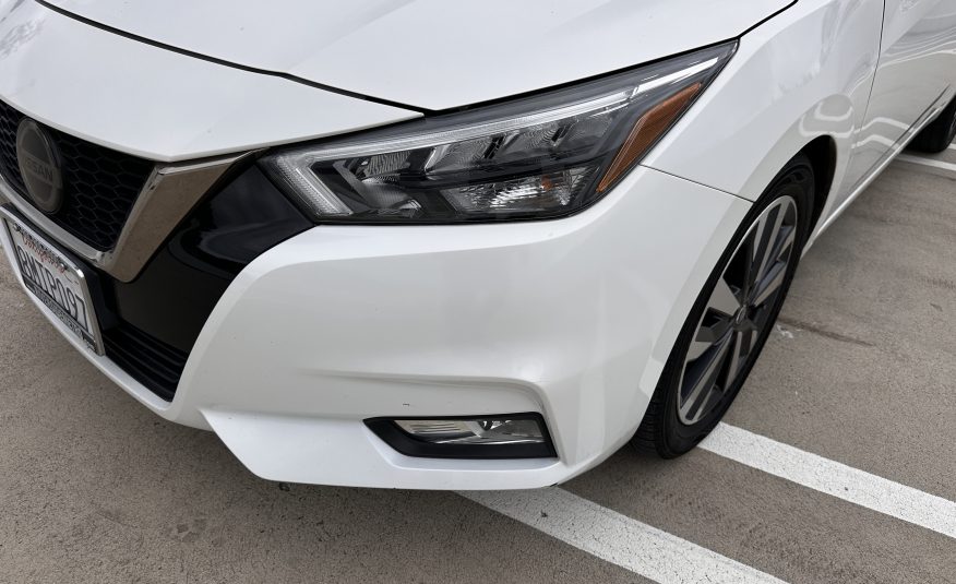 2020 Nissan Versa SR