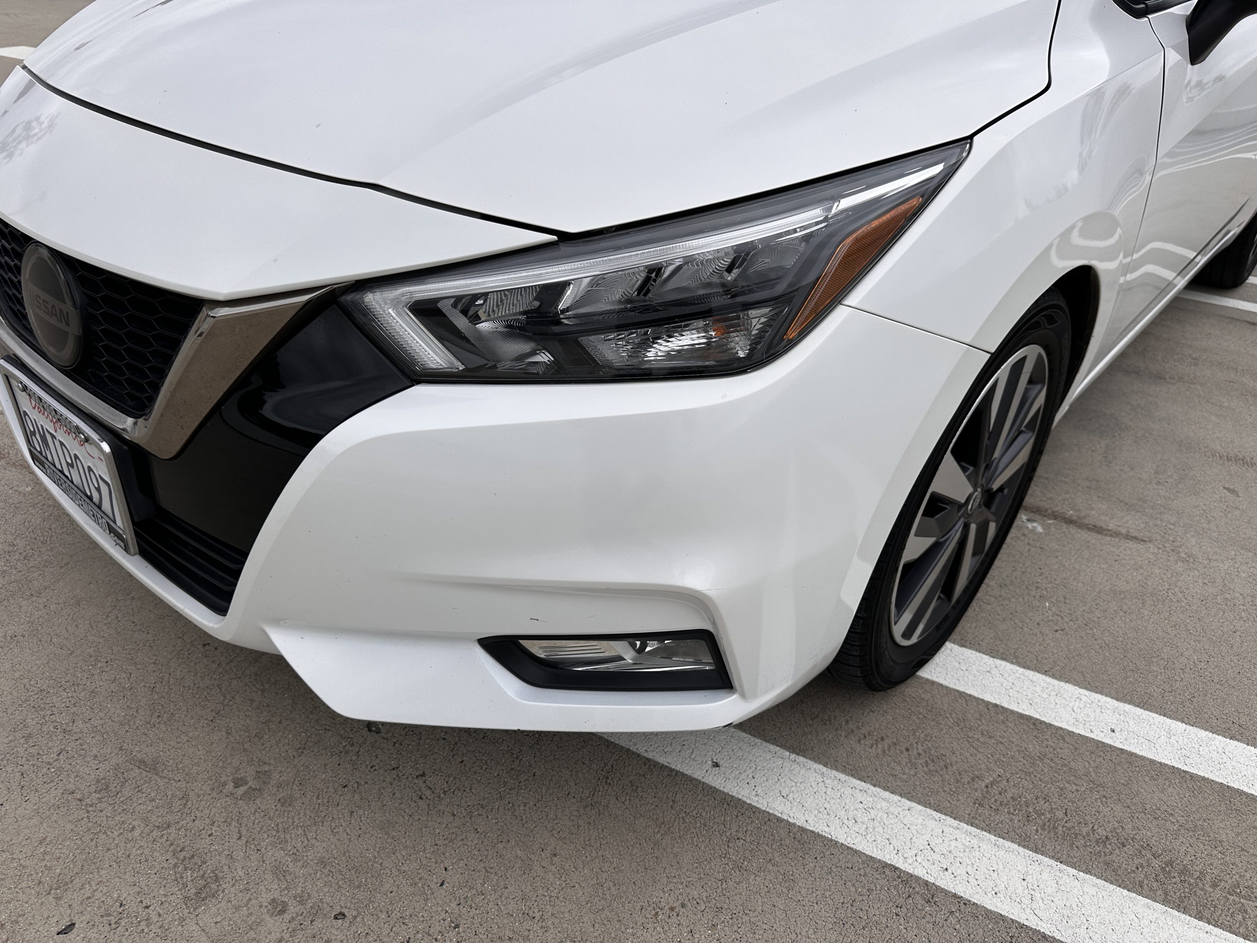 2020 Nissan Versa SR