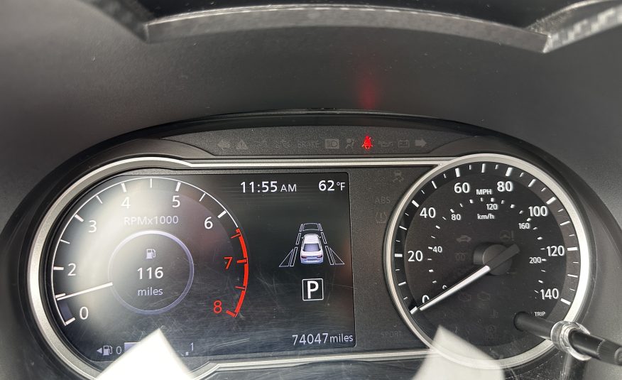 2020 Nissan Versa SR