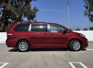 2014 Toyota Sienna XLE