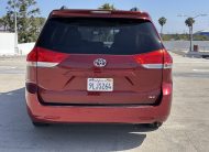2014 Toyota Sienna XLE