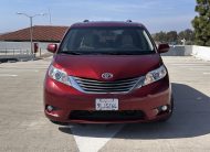 2014 Toyota Sienna XLE