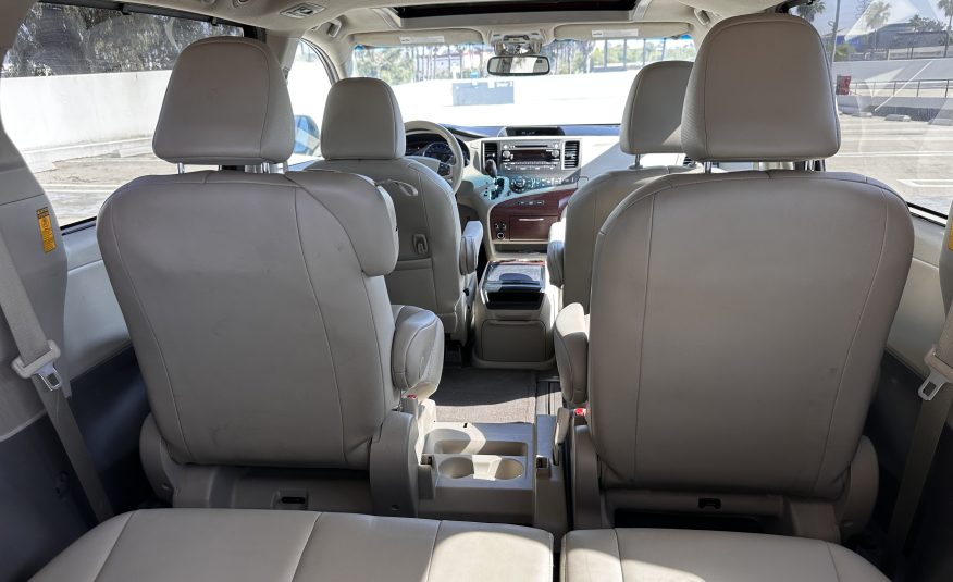 2014 Toyota Sienna XLE