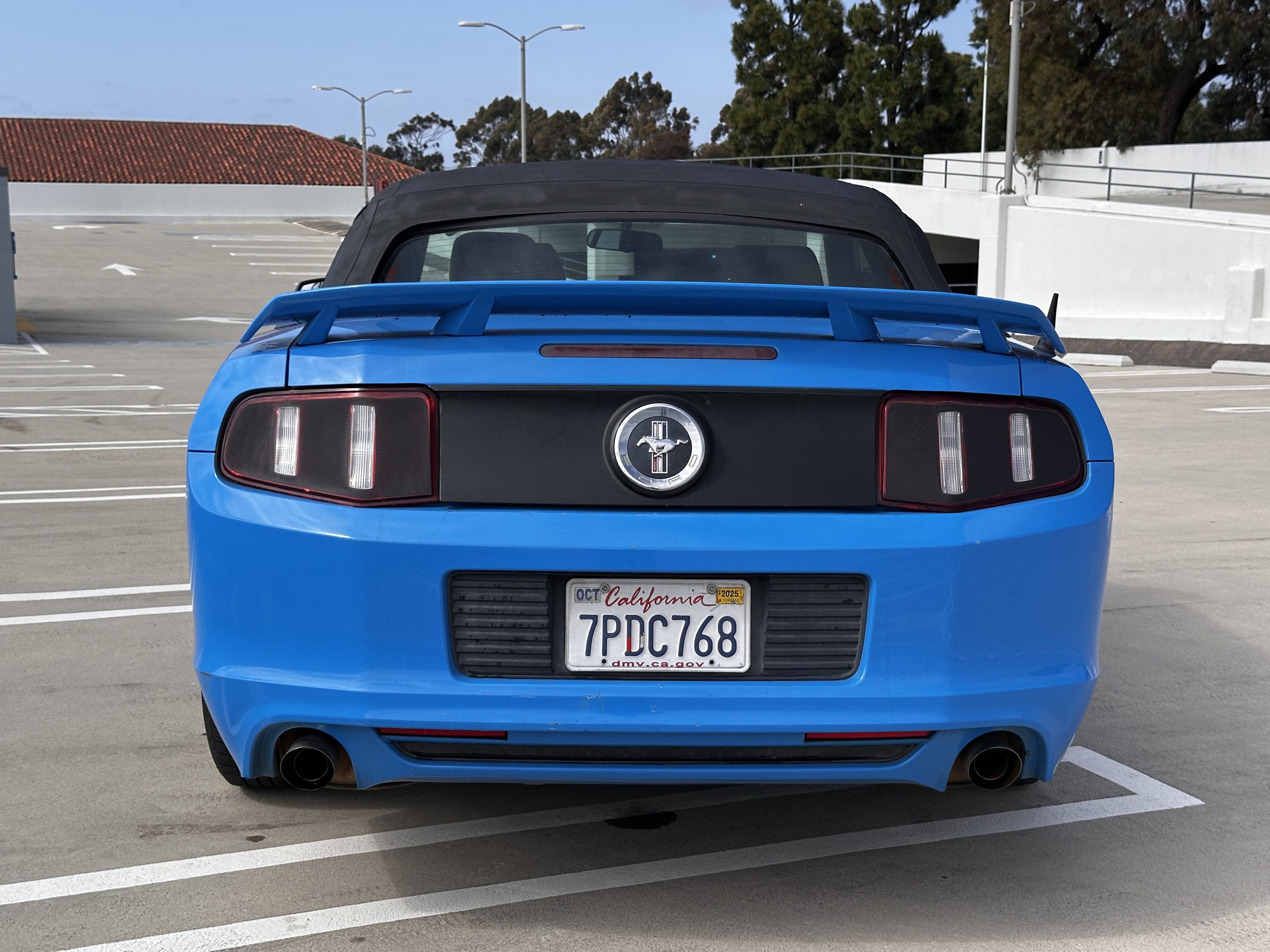 2014 Ford Mustang V6 Convertible