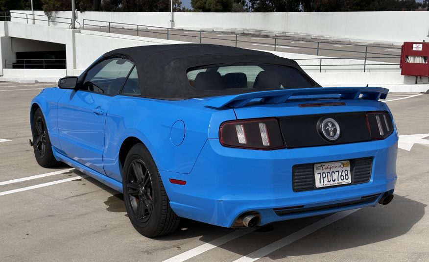 2014 Ford Mustang V6 Convertible