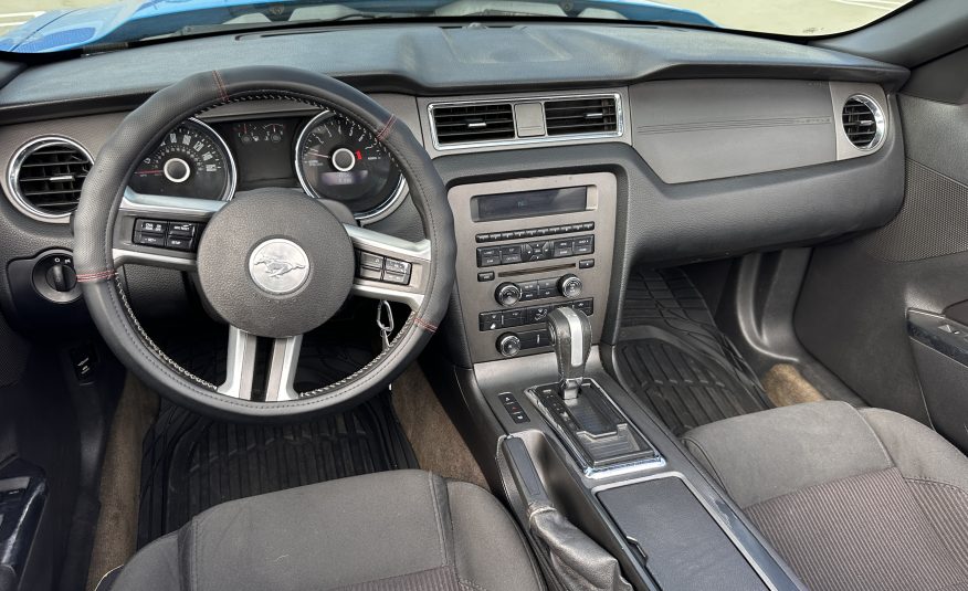 2014 Ford Mustang V6 Convertible
