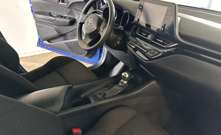 2019 Toyota CH-R LE