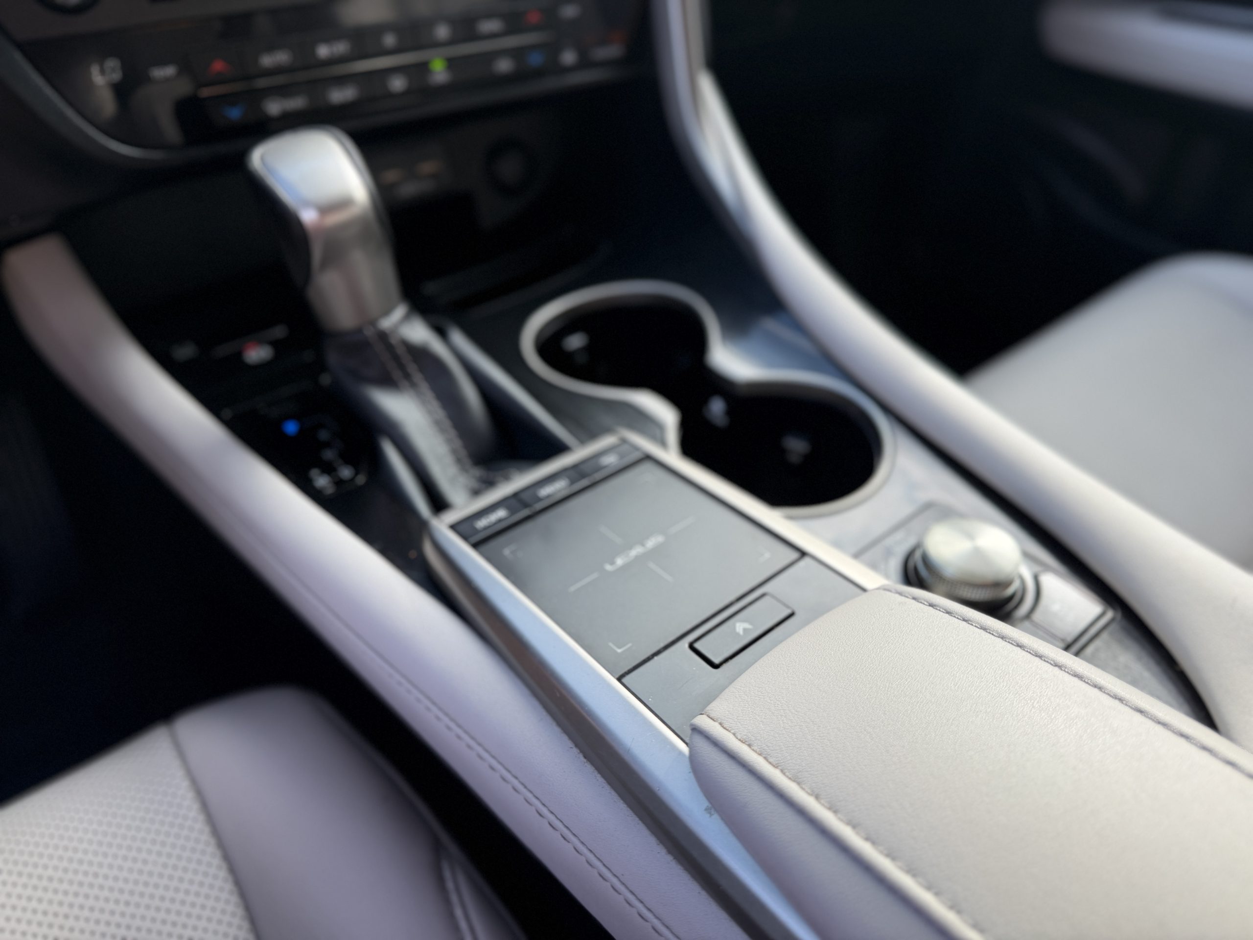 2020 Lexus RX 350 - Photo 10