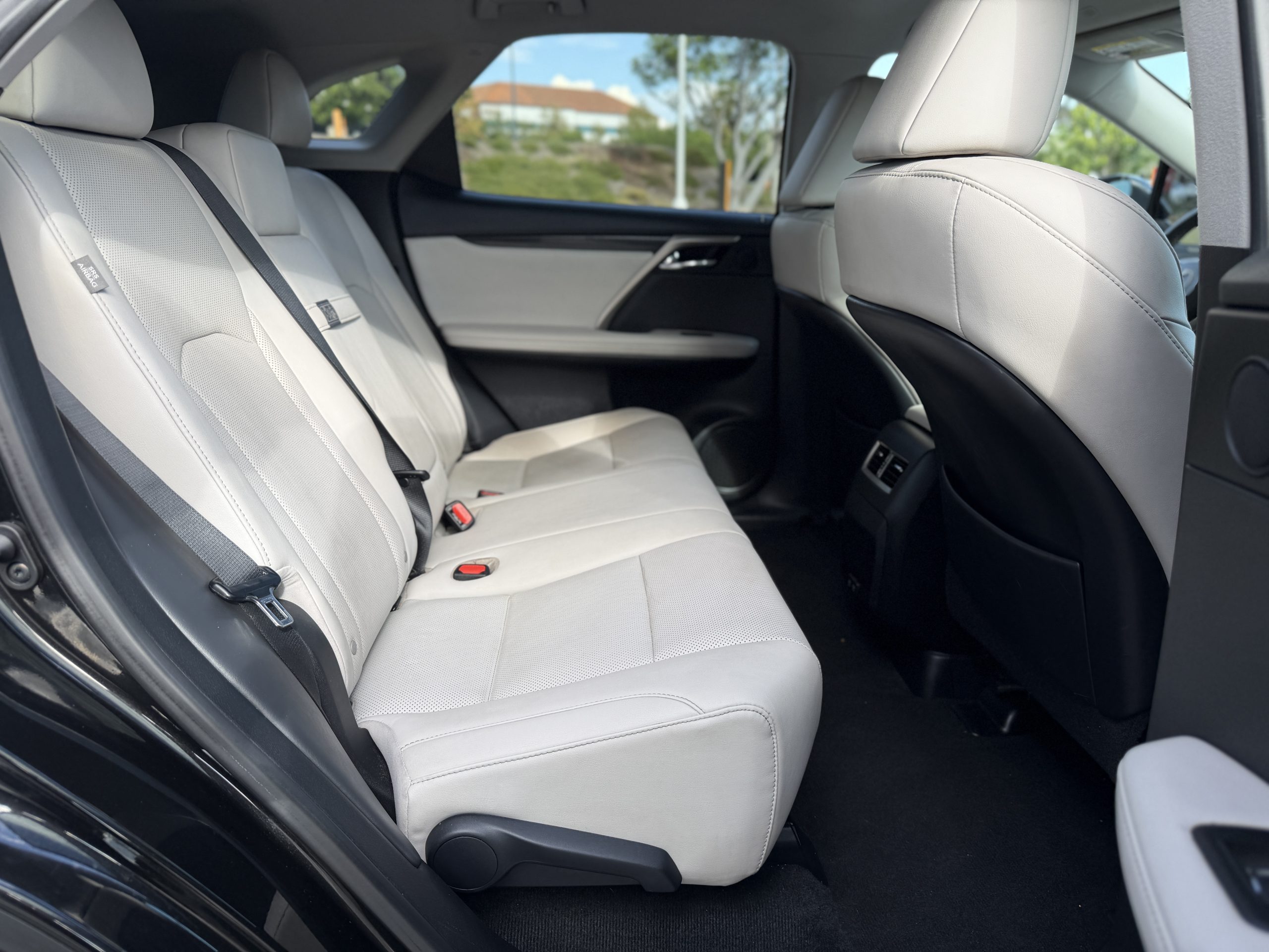 2020 Lexus RX 350 - Photo 16