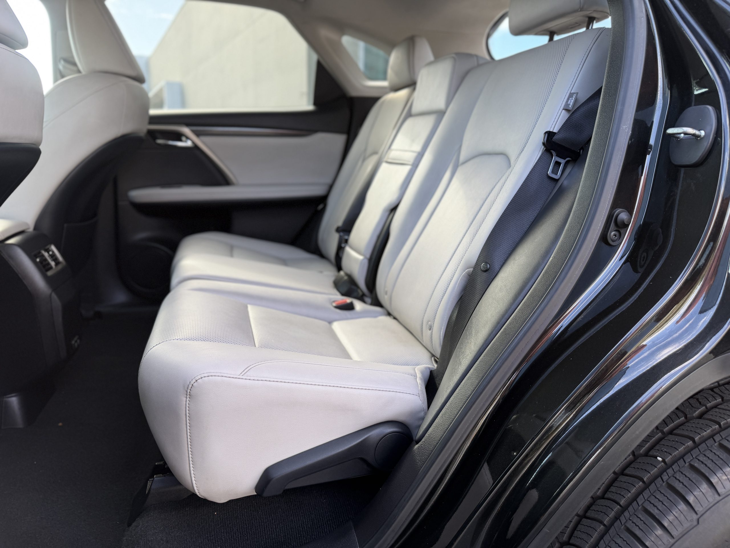 2020 Lexus RX 350 - Photo 17